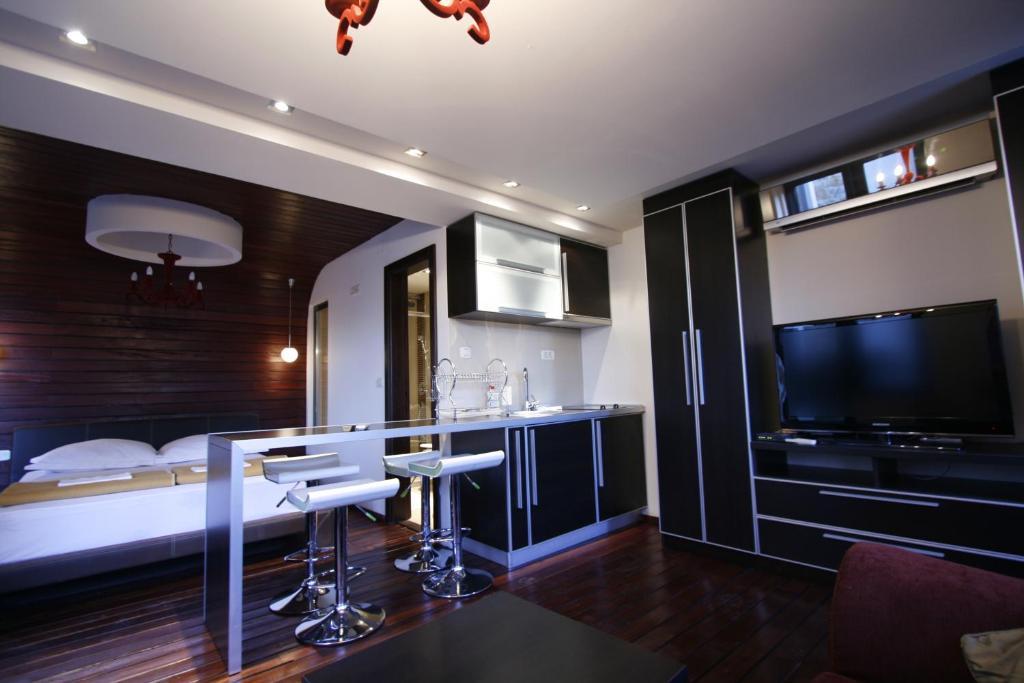 Apartments And Rooms Teona Budva Rum bild
