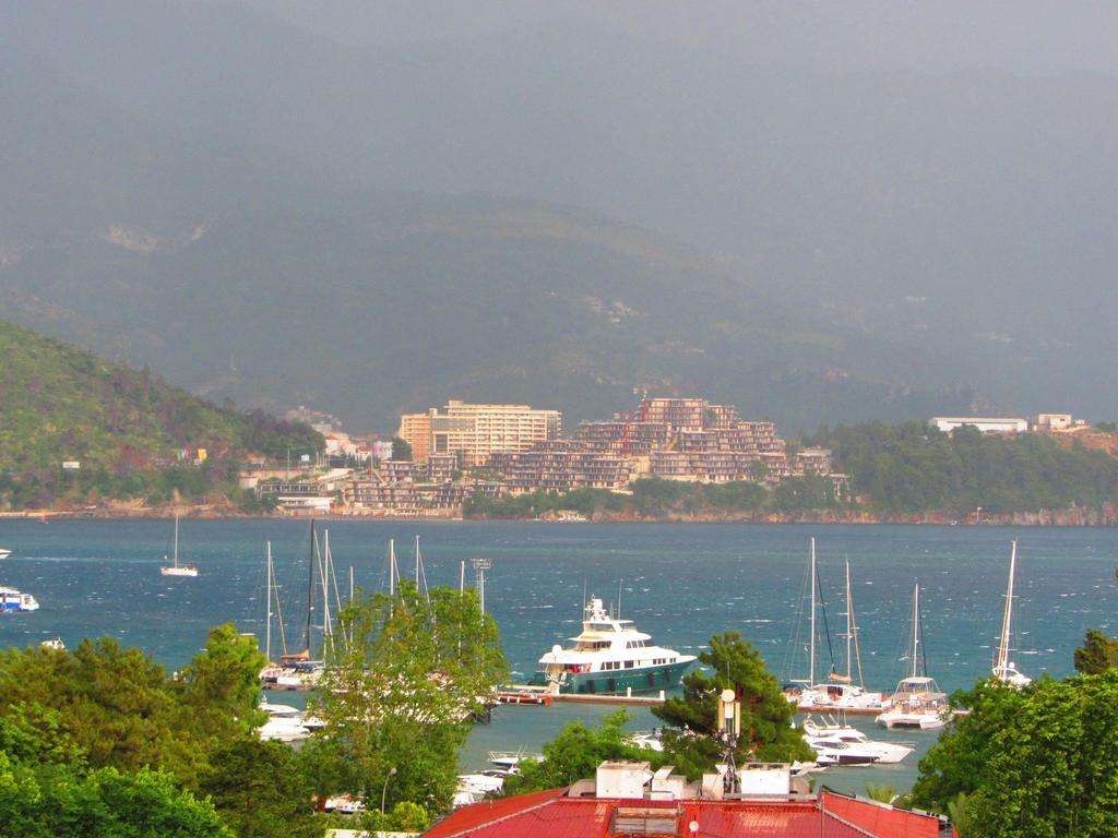 Apartments And Rooms Teona Budva Rum bild